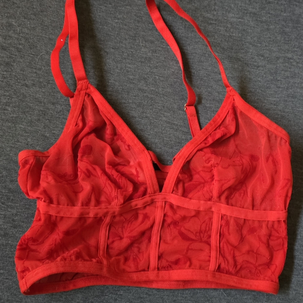 Auden Red Soft Bra with Geometric Seaming